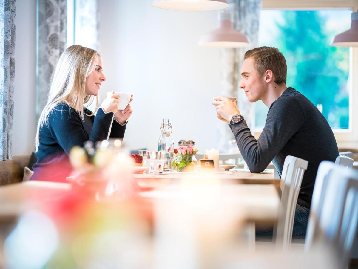 Stefanies-Cafe-Pension-Kultur Bad Feilnbach Bagian luar foto